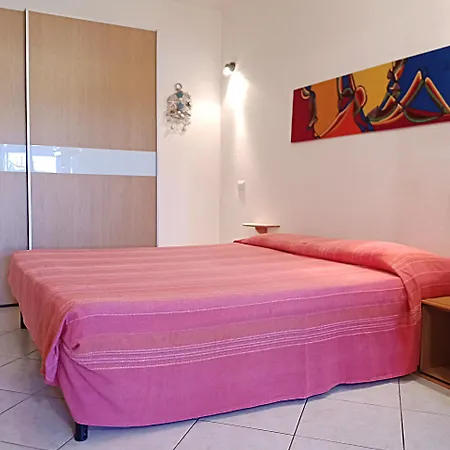 Le Di Lidia Due Con Piscina E Accesso Diretto Al Mare * Кастельсардо