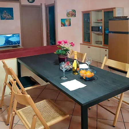 Le Di Lidia Due Con Piscina E Accesso Diretto Al Mare Castelsardo
