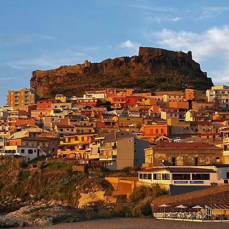 Le Di Lidia Due Con Piscina E Accesso Diretto Al Mare * Castelsardo