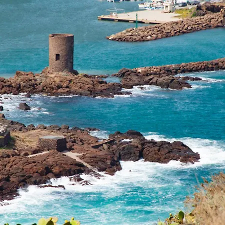 Le Di Lidia Due Con Piscina E Accesso Diretto Al Mare * קאסטלסארדו