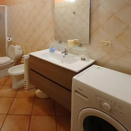 Le Di Lidia Due Con Piscina E Accesso Diretto Al Mare